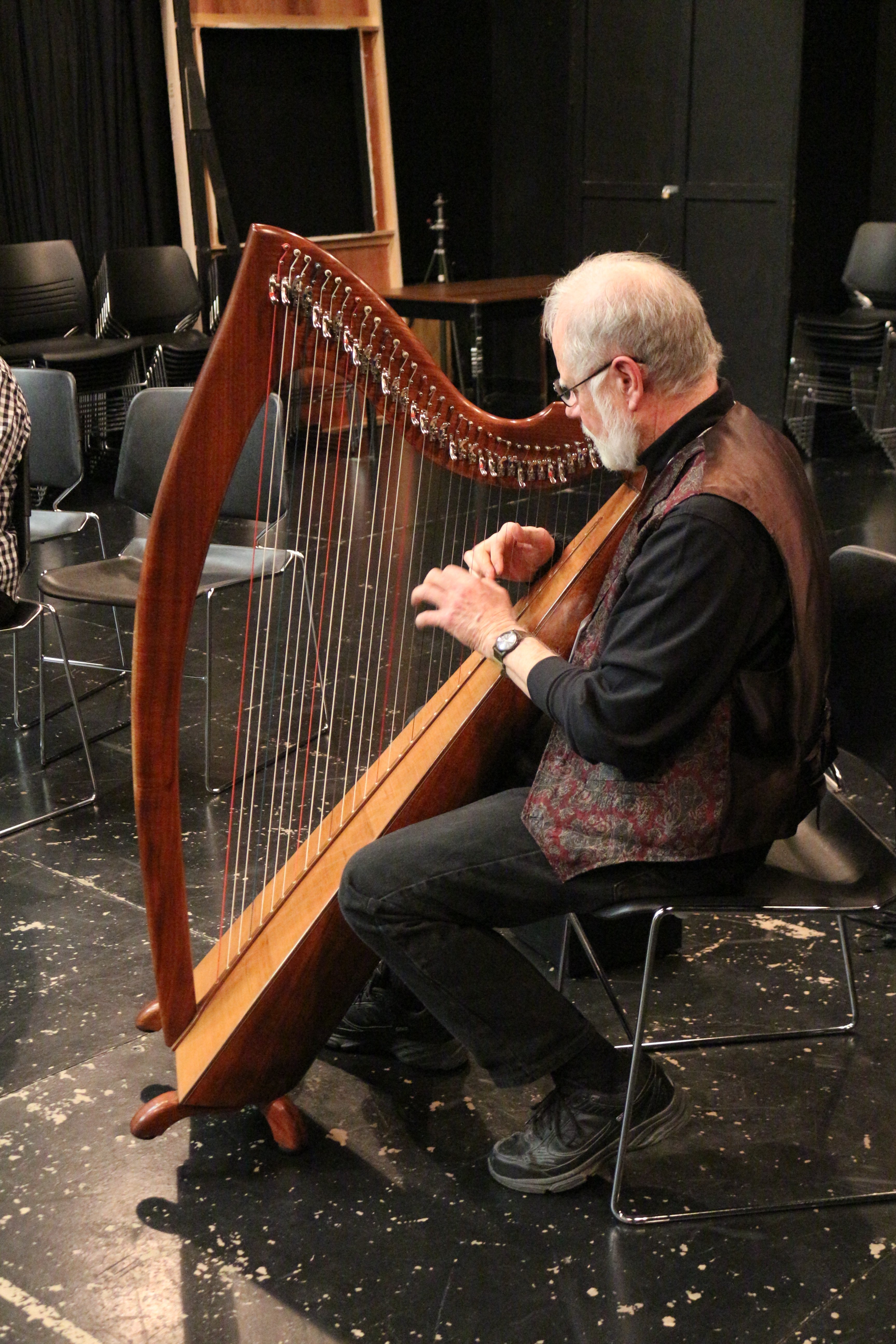 13b harp